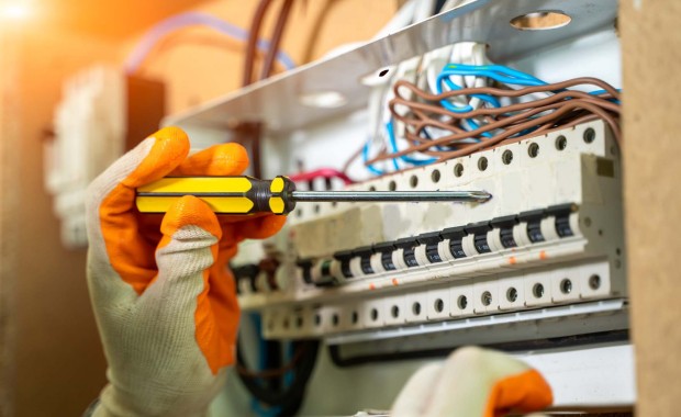 SEO for Electrical Services in Des Moines